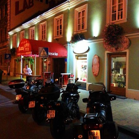 Rooms Su Su Karlovac Δωμάτιο φωτογραφία