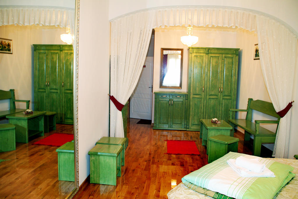 Rooms Su Su Karlovac Δωμάτιο φωτογραφία